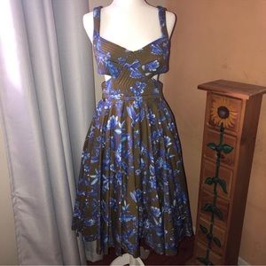 Cynthia Rowley swing dress 💚